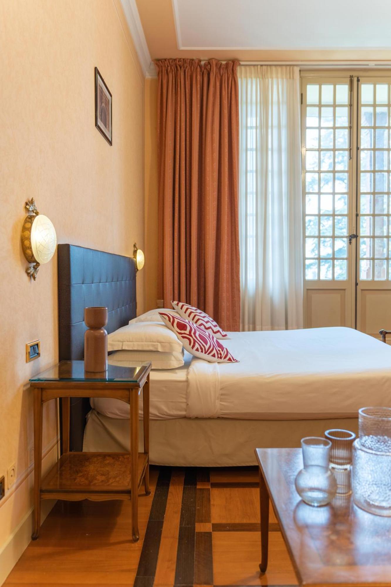 Hotel Villa La Bollina Серравалле-Скривия Экстерьер фото